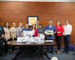 Entrega de kits a matriculados de la Educación Permanente para Personas Jóvenes y Adultos (EPPJA)